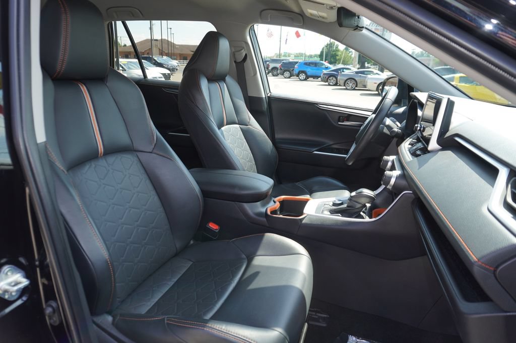 Used 2024 Toyota RAV4 Adventure AWD/4WD image 30