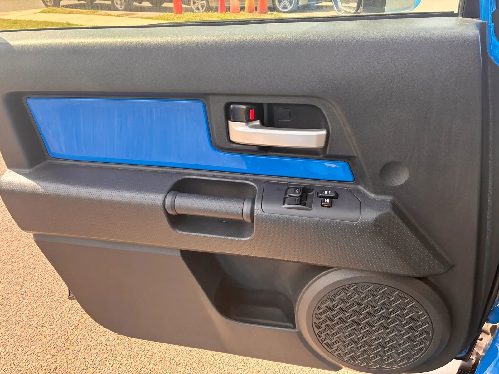 Used 2007 Toyota FJ Cruiser 4WD image 23