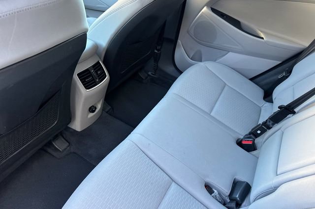 Used 2021 Hyundai Tucson SEL w/ Cargo Package image 12