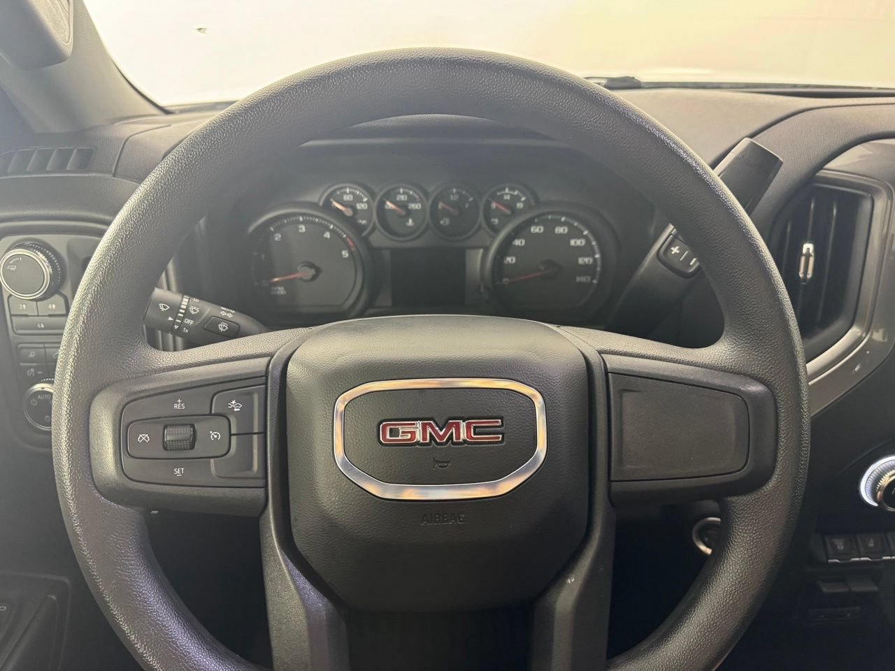 Used 2025 GMC Sierra 3500 Pro w/ 1SA Pro Safety Plus Package AWD/4WD image 12
