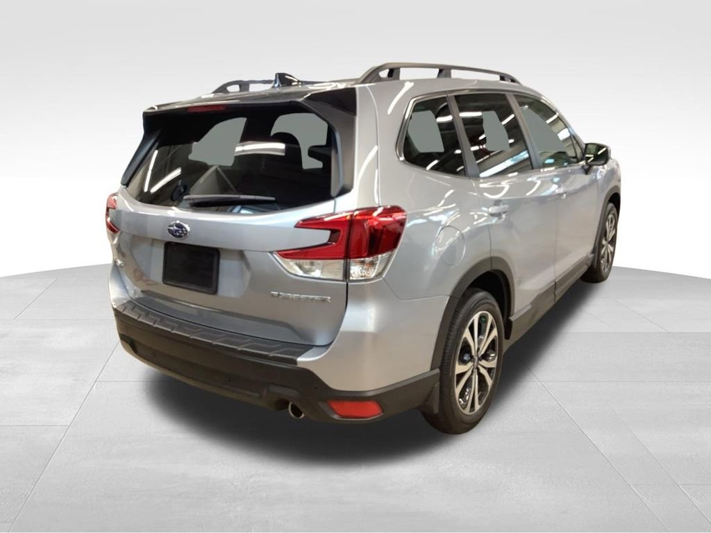 Certified 2024 Subaru Forester Limited AWD/4WD image 30