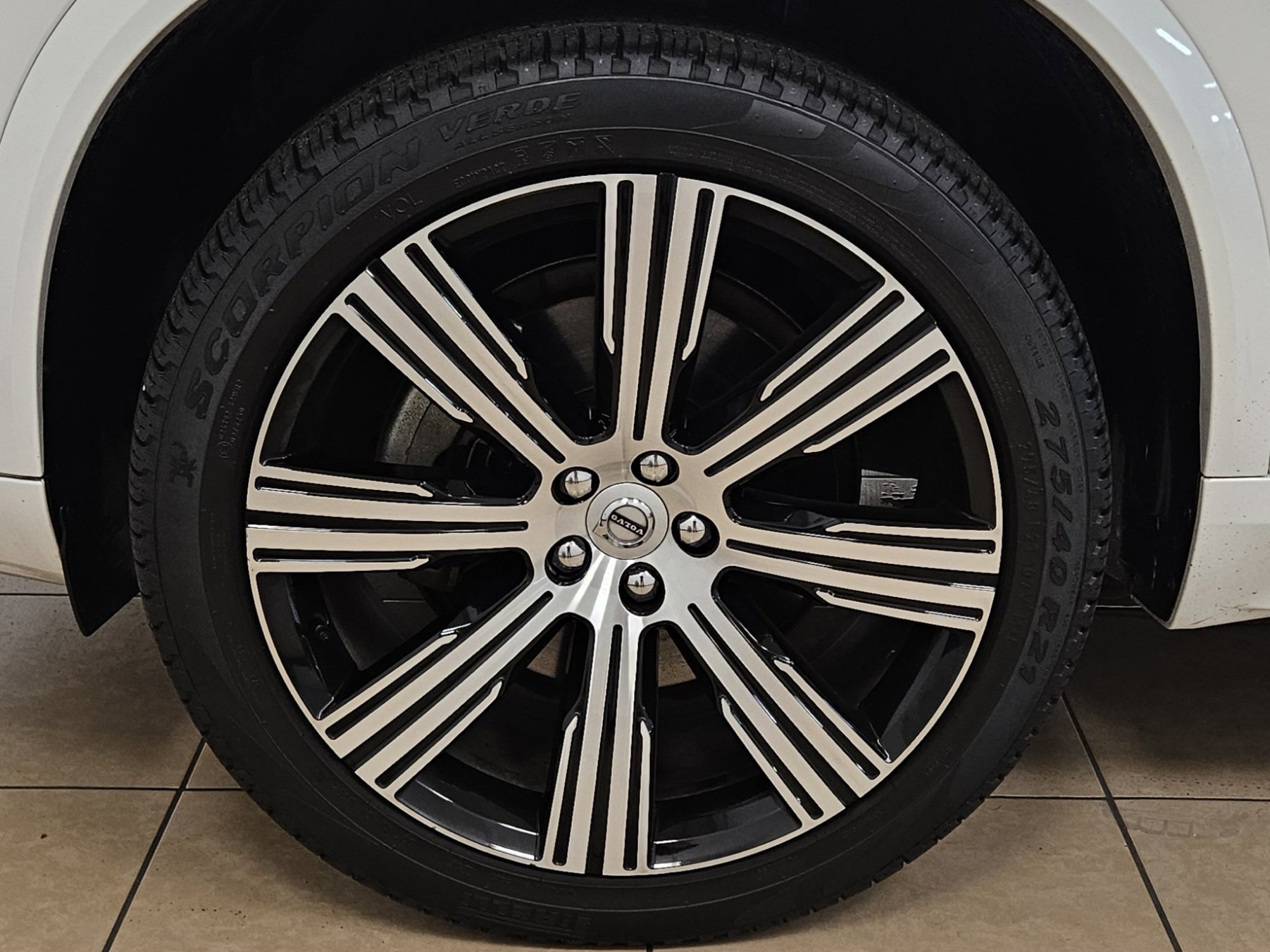 Used 2022 Volvo XC90 T6 Inscription w/ Advanced Package image 36