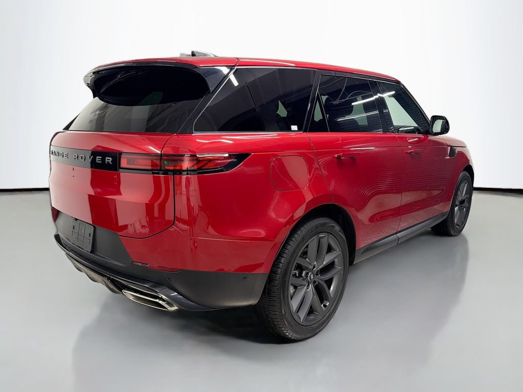 Used 2024 Land Rover Range Rover Sport SE AWD/4WD image 9