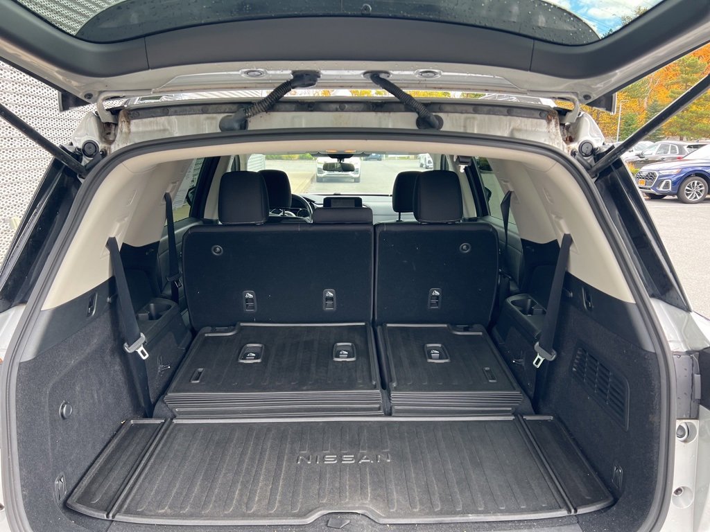 Used 2022 Nissan Pathfinder SV image 51