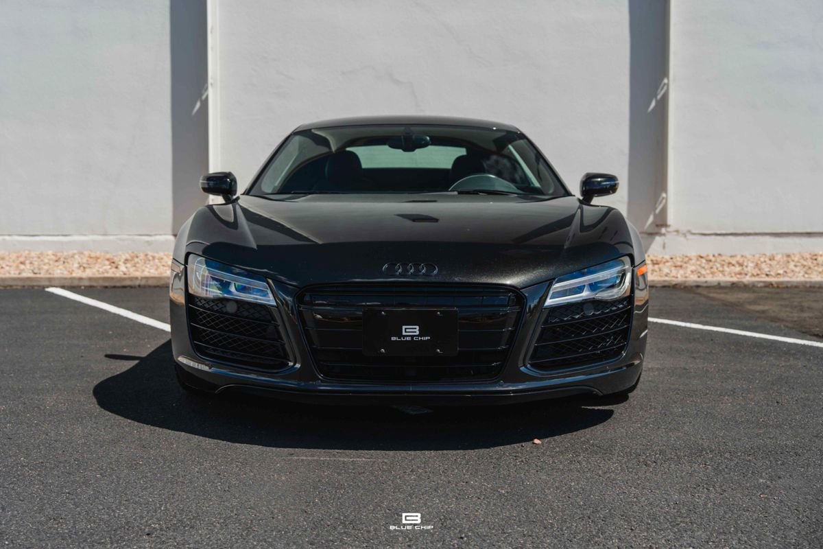 Used 2014 Audi R8 V10 AWD/4WD image 3
