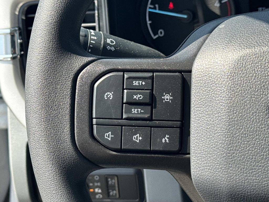 New 2025 Ford F350 XL w/ XL Chrome Package image 9