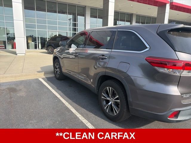 Used 2019 Toyota Highlander Plus FWD image 5