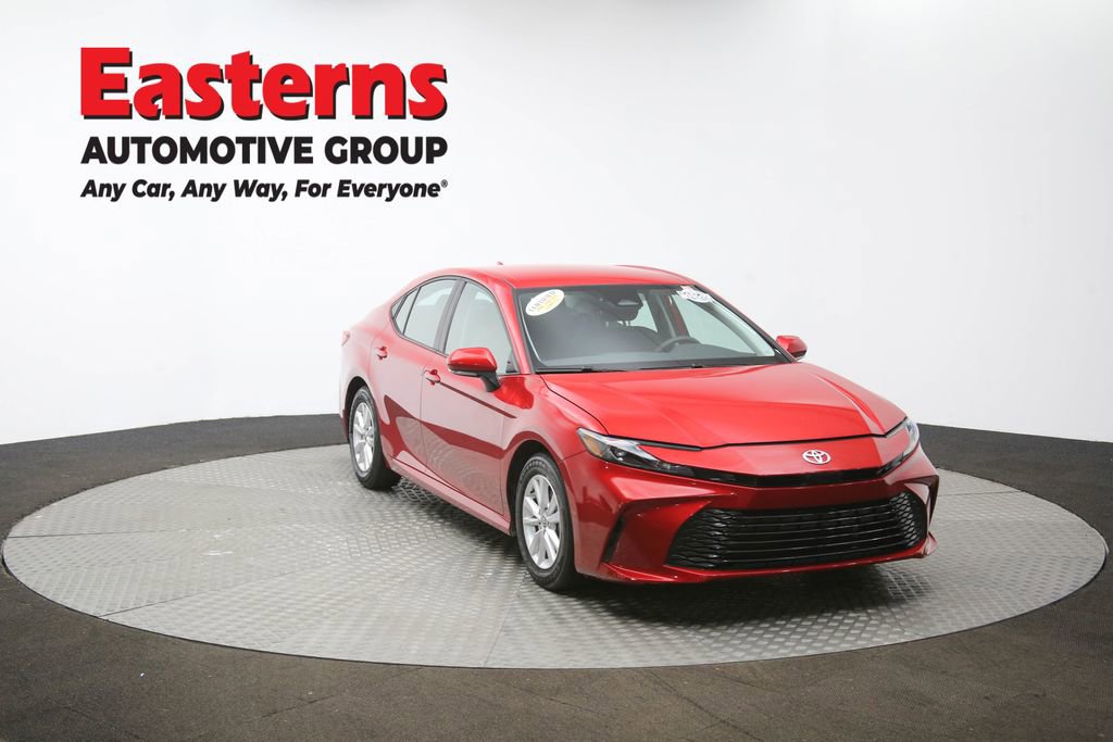 Used 2025 Toyota Camry LE image 50