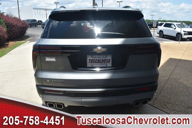 Used 2025 Chevrolet Traverse LT w/ LPO, Floor Liner Package FWD image 8