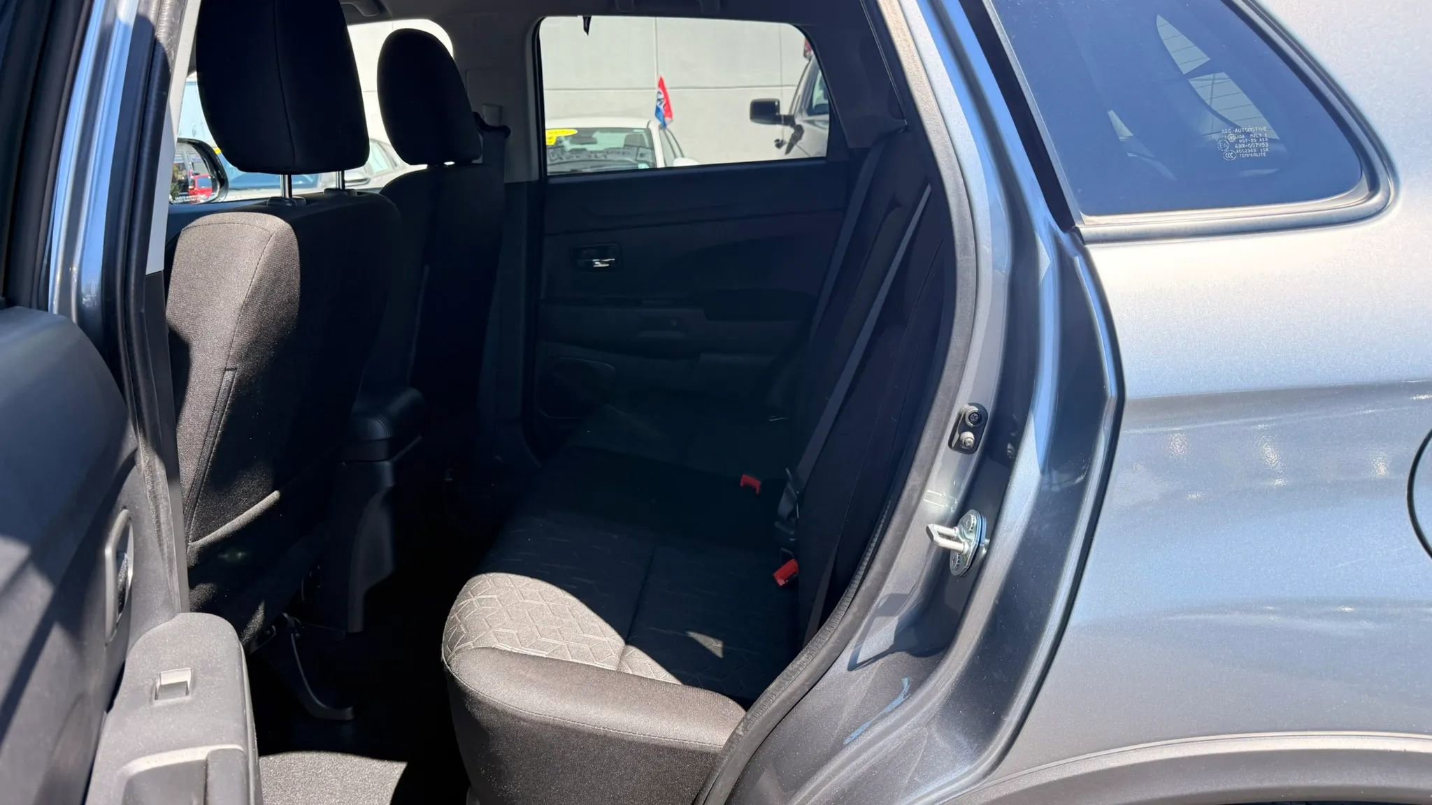 Used 2025 Mitsubishi Outlander Sport AWD image 13