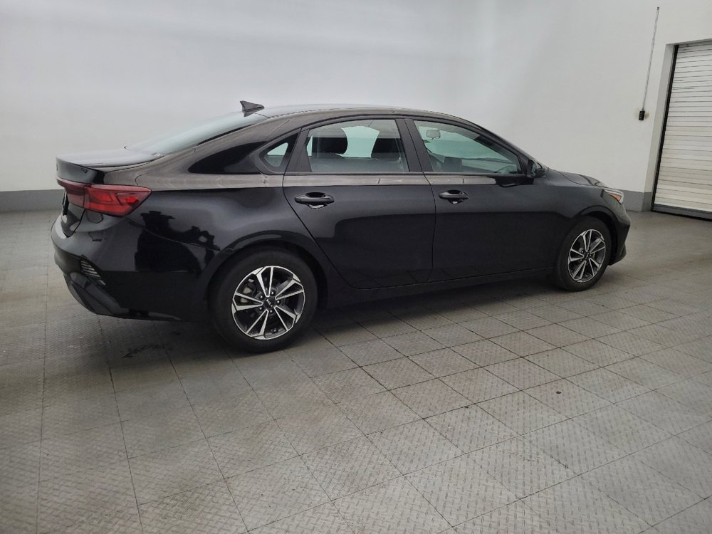 Used 2023 Kia Forte LXS image 10
