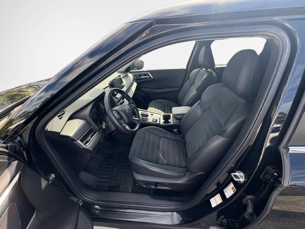 Used 2022 Mitsubishi Outlander SE AWD/4WD image 12