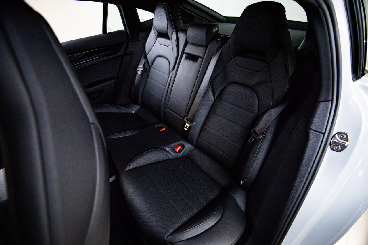 New 2026 Porsche Panamera 4 AWD/4WD image 25