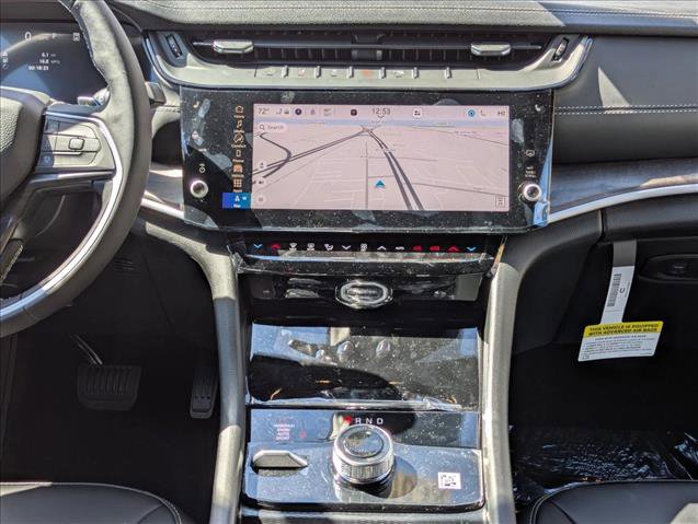 New 2026 Jeep Grand Cherokee Limited AWD/4WD image 13