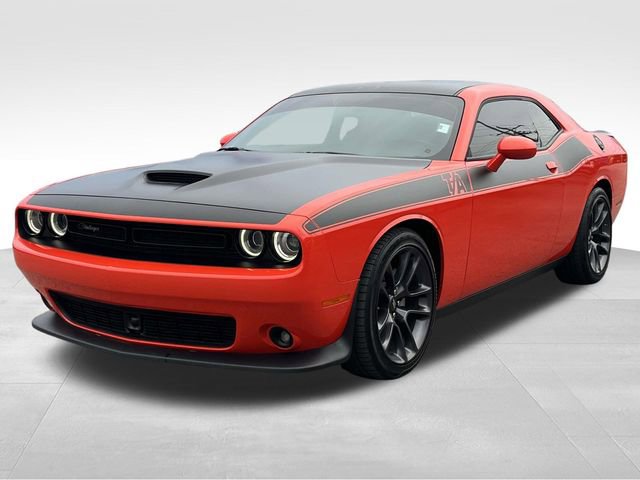 Used 2023 Dodge Challenger R/T w/ T/A Package image 3