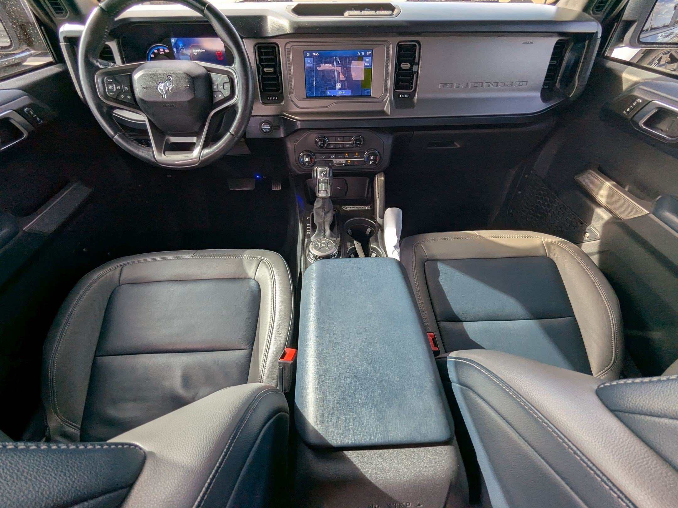 Used 2021 Ford Bronco Outer Banks AWD/4WD image 29