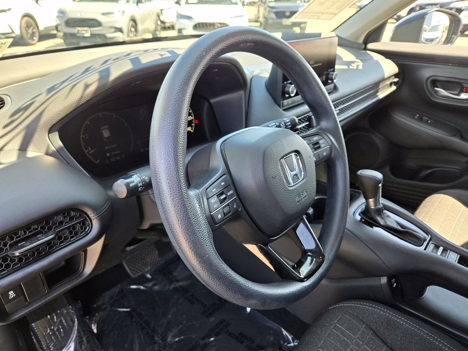 Certified 2024 Honda HR-V LX image 13