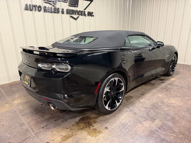 Used 2023 Chevrolet Camaro LT image 9