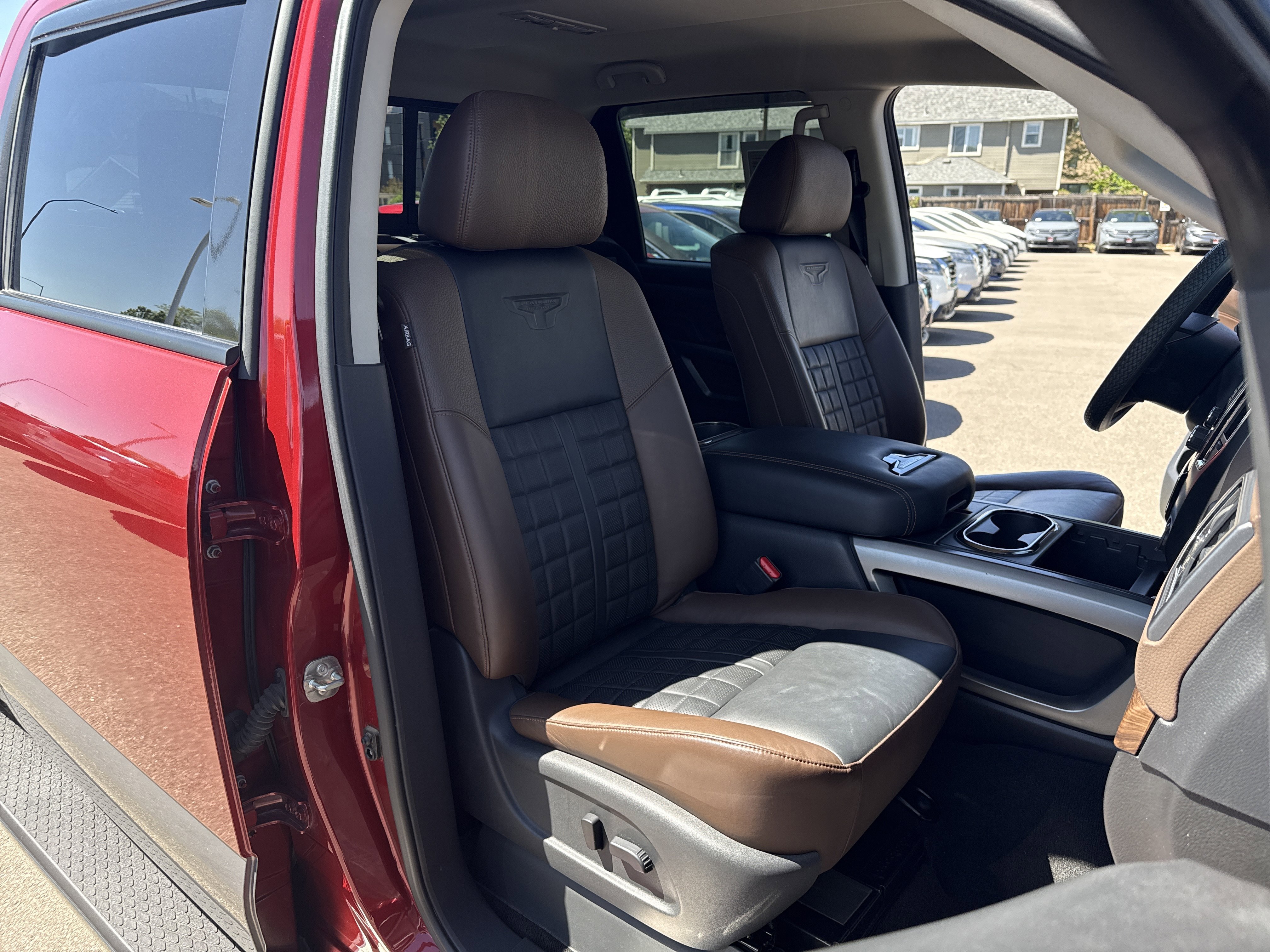 Used 2018 Nissan Titan Platinum Reserve w/ Platinum Utility Package AWD/4WD image 37