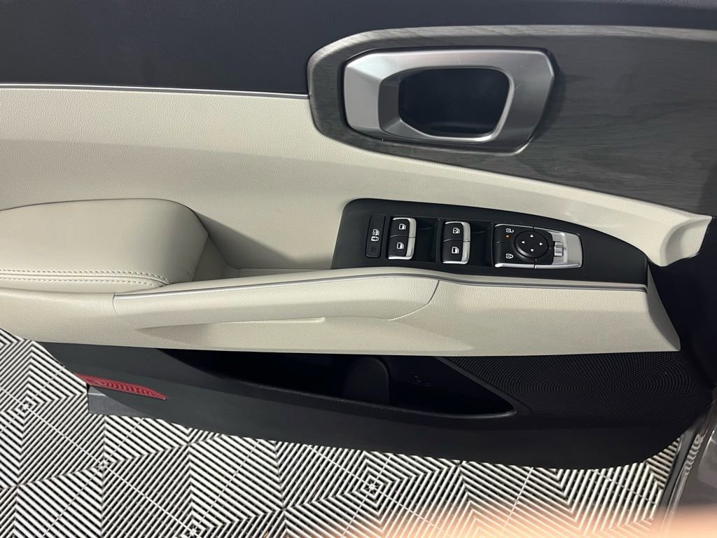 Used 2025 Kia Sorento X-Line EX image 24