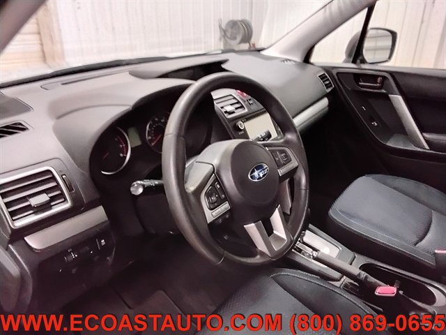 Used 2017 Subaru Forester 2.5i w/ Alloy Wheel Package image 11