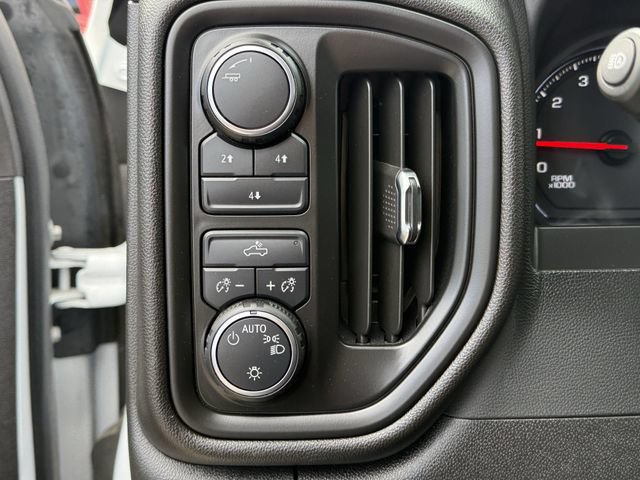 Used 2025 Chevrolet Silverado 2500 W/T w/ WT Convenience Package AWD/4WD image 22