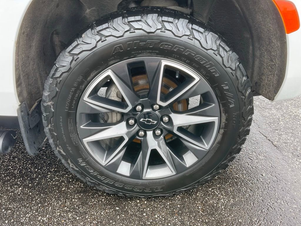 Used 2021 Chevrolet Suburban Z71 image 28