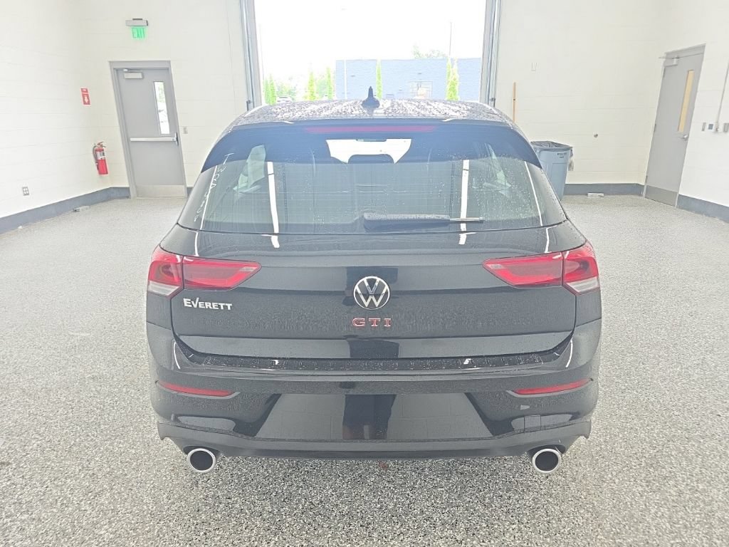 New 2026 Volkswagen GTI SE FWD image 4