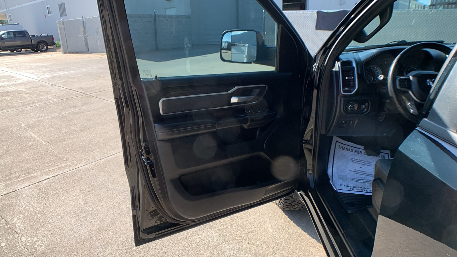 Used 2020 RAM 1500 Big Horn AWD/4WD image 11