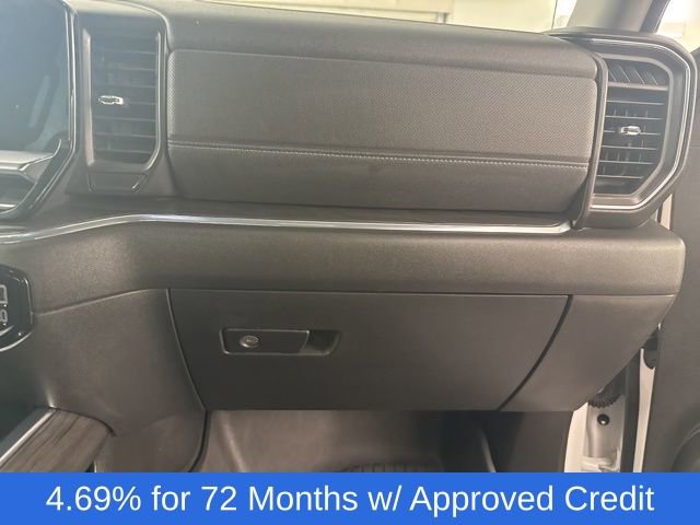 Used 2024 Chevrolet Silverado 1500 LTZ image 11