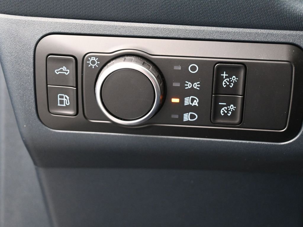 New 2025 Ford Maverick XLT w/ XLT Luxury Package image 33