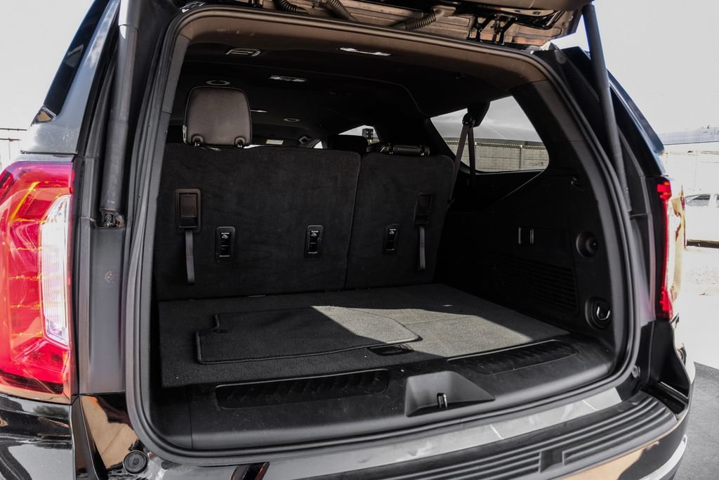 Used 2022 GMC Yukon XL SLT AWD/4WD image 58