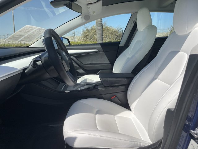 Used 2023 Tesla Model 3 Standard Range RWD image 19
