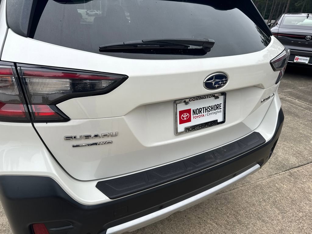 Used 2021 Subaru Outback Limited AWD/4WD image 5