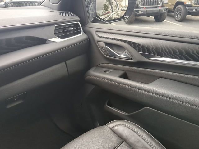 Used 2024 GMC Yukon Denali w/ Advanced Technology Package image 21