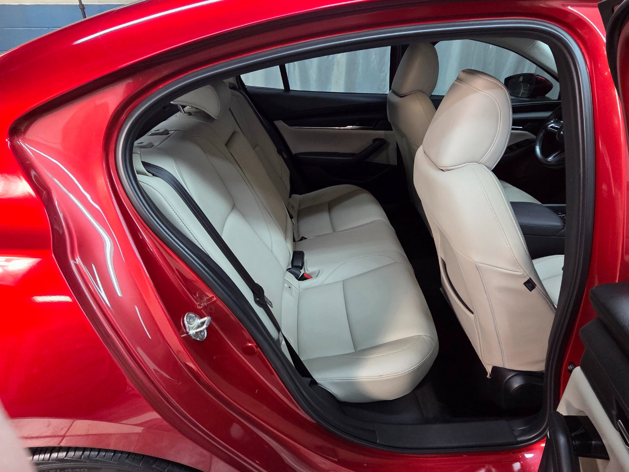 Used 2021 MAZDA MAZDA3 s image 15