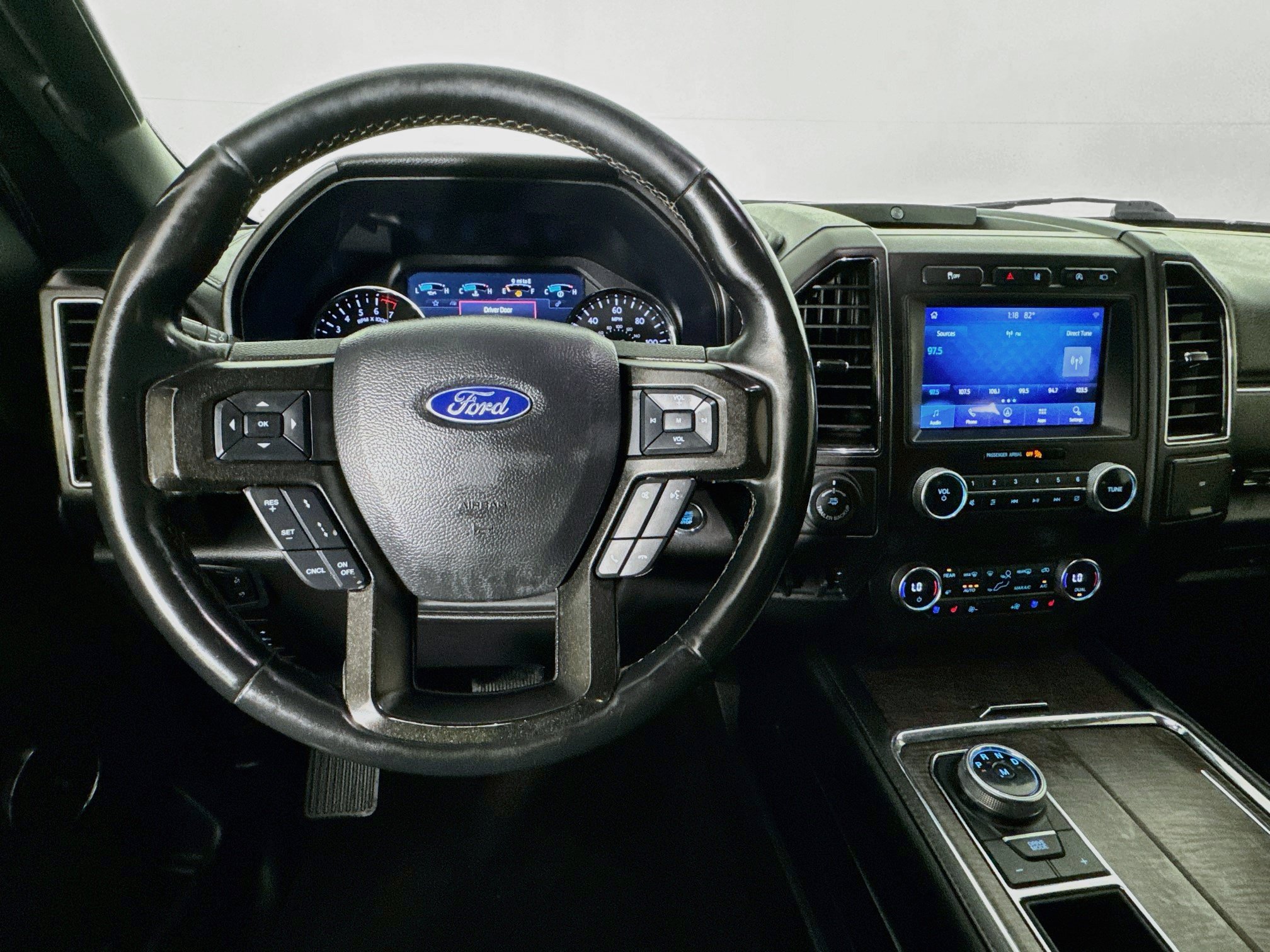 Used 2020 Ford Expedition Limited w/ Texas Edition Package RWD image 10