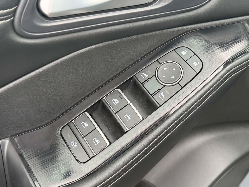 Used 2024 Nissan Rogue SL w/ SL Premium Package FWD image 24