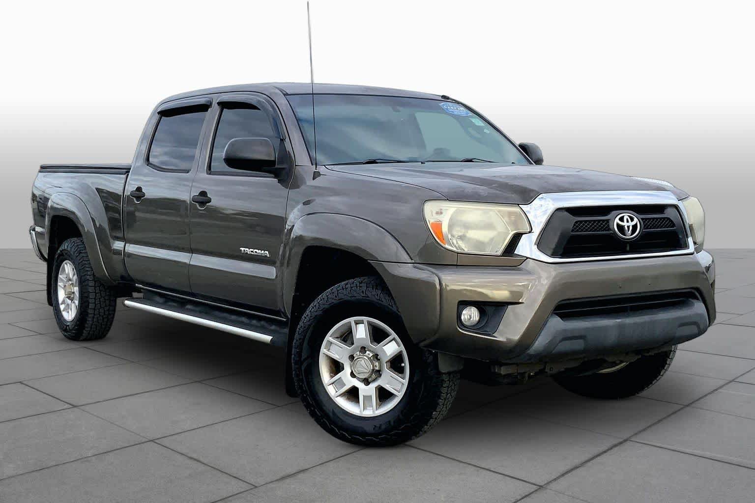 Used 2013 Toyota Tacoma PreRunner w/ SR5 Pkg RWD image 3