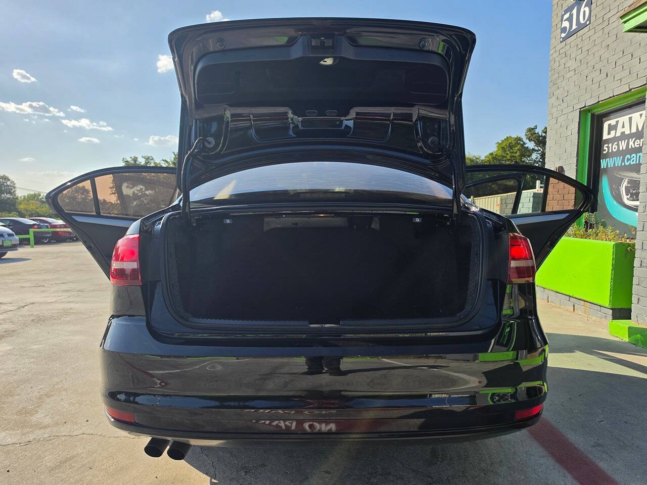 Used 2017 Volkswagen Jetta S w/ Jetta S Cold Weather Package FWD image 26