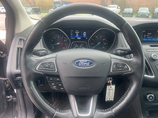 Used 2015 Ford Focus SE w/ Equipment Group 201A FWD image 23