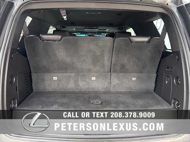 Used 2018 Cadillac Escalade Platinum image 24