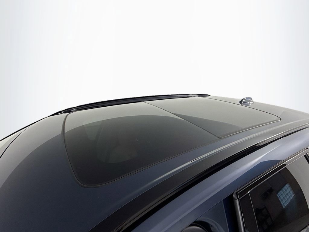 Used 2025 Volvo XC60 T8 Ultra w/ Protection Package Premier image 23