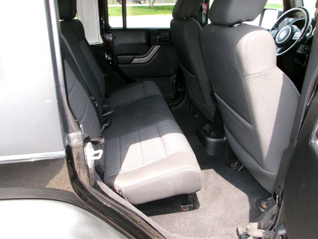 Used 2011 Jeep Wrangler Unlimited Sport AWD/4WD image 7