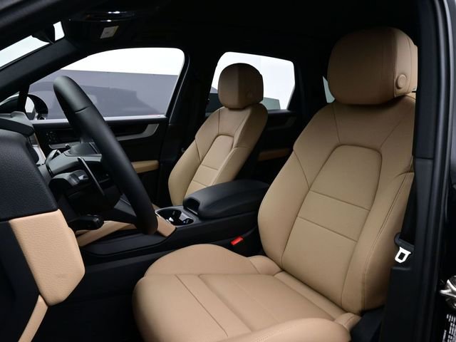 New 2026 Porsche Cayenne image 5