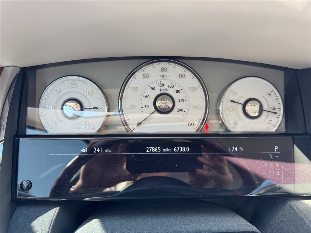 Used 2017 Rolls-Royce Ghost image 14