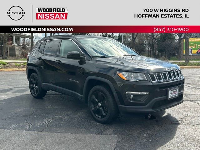 Used 2017 Jeep Compass Latitude w/ Popular Equipment Group image 3