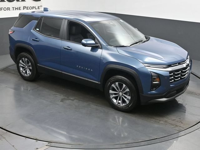 New 2026 Chevrolet Equinox LT w/ Convenience Package II FWD image 26