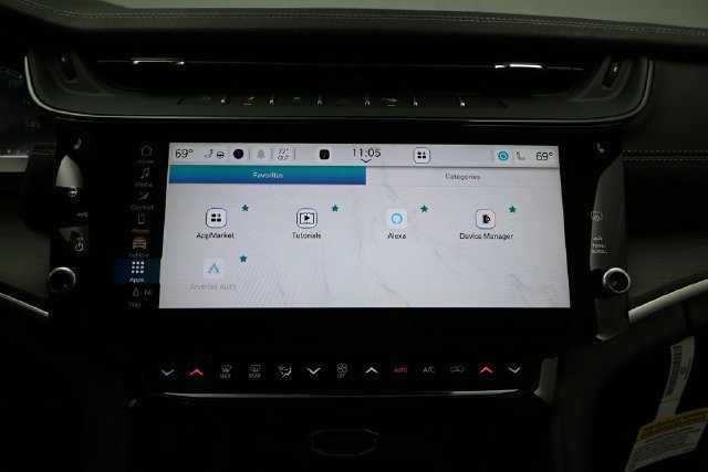 New 2026 Jeep Grand Cherokee Altitude AWD/4WD image 38