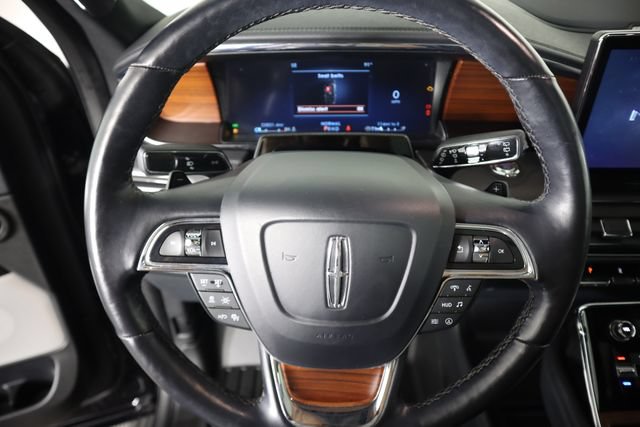 Used 2023 Lincoln Navigator L Reserve w/ Equipment Group 201A AWD/4WD image 39